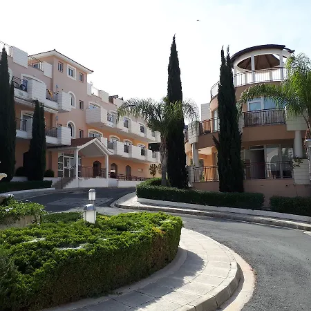Pafilia Gardens Block 3 Apartman